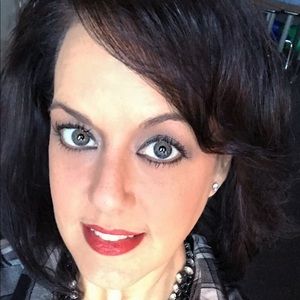 Meet your Posher, Wendy